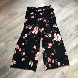 Candies Dress Capris